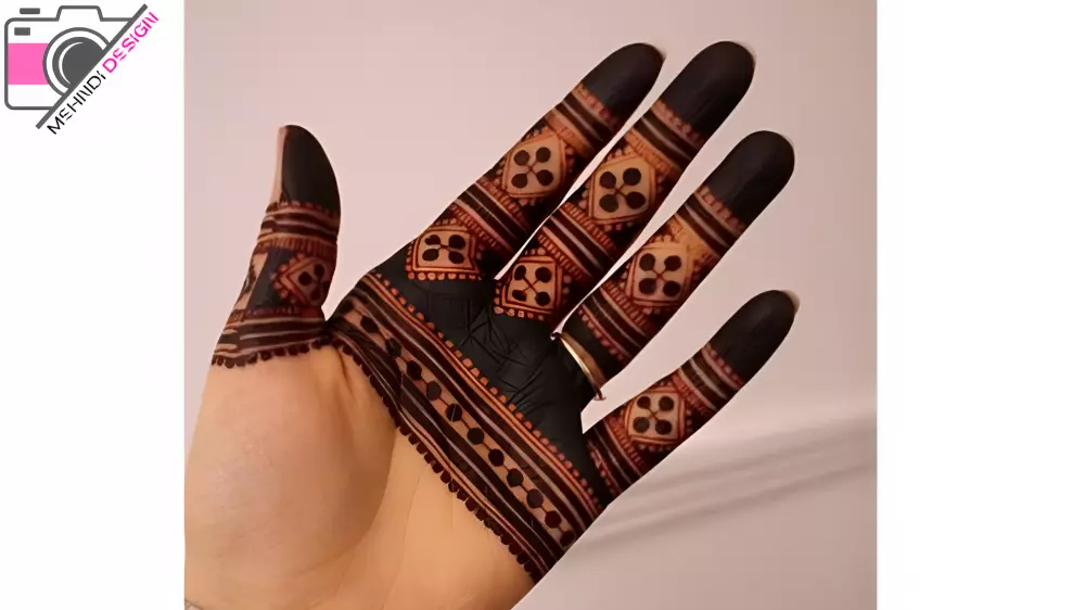 4 henna artists share ideas and application advice ahead of Eid | CBC Life